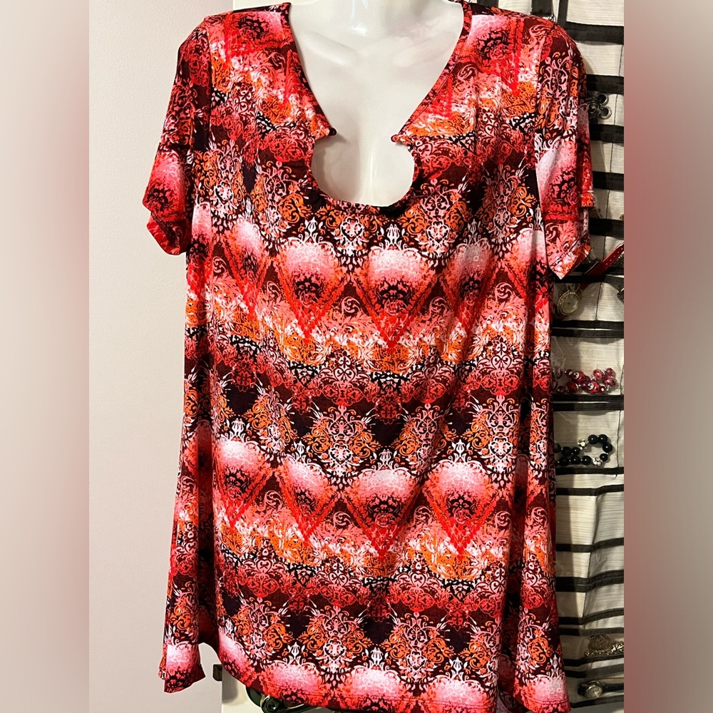 Women’s top, silky like, by White Stag, size large
